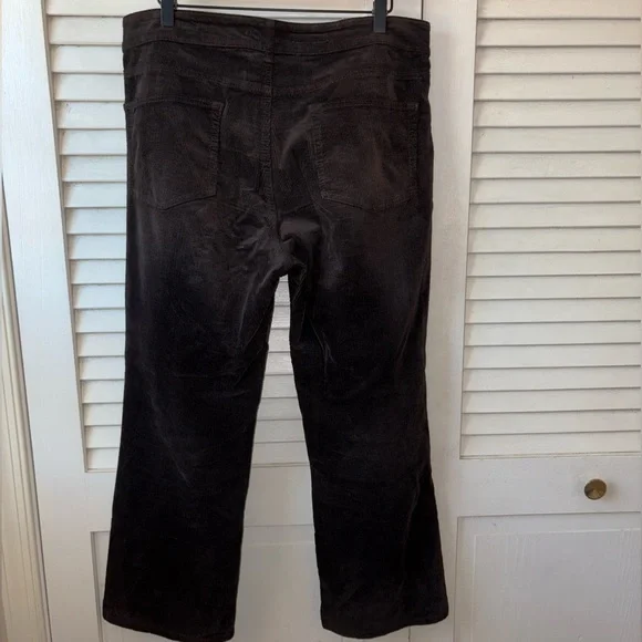 Pilcro by Anthropologie Cropped Brown Corduroy Bootcut Pants size 31 - Picture 3 of 6